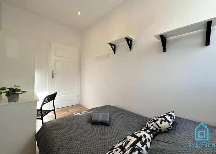 Pansiyon August - Peaceful Retreat, 10 Minutes To Old Town & Seaside Gdansk