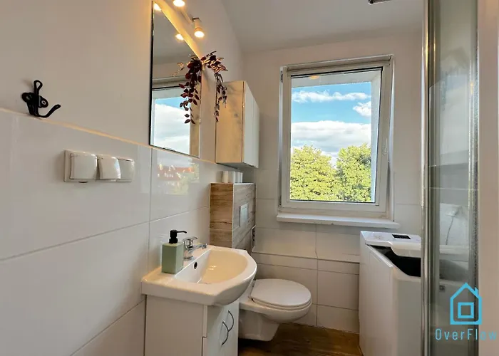 August - Peaceful Retreat, 10 Minutes To Old Town & Seaside