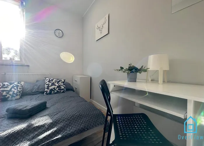 Pansiyon August - Peaceful Retreat, 10 Minutes To Old Town & Seaside